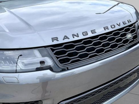 Used 2019 Land Rover Range Rover Sport Supercharged AWD/4WD image 30