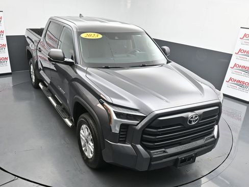 Used 2023 Toyota Tundra SR5 w/ SR5 Convenience Package image 30