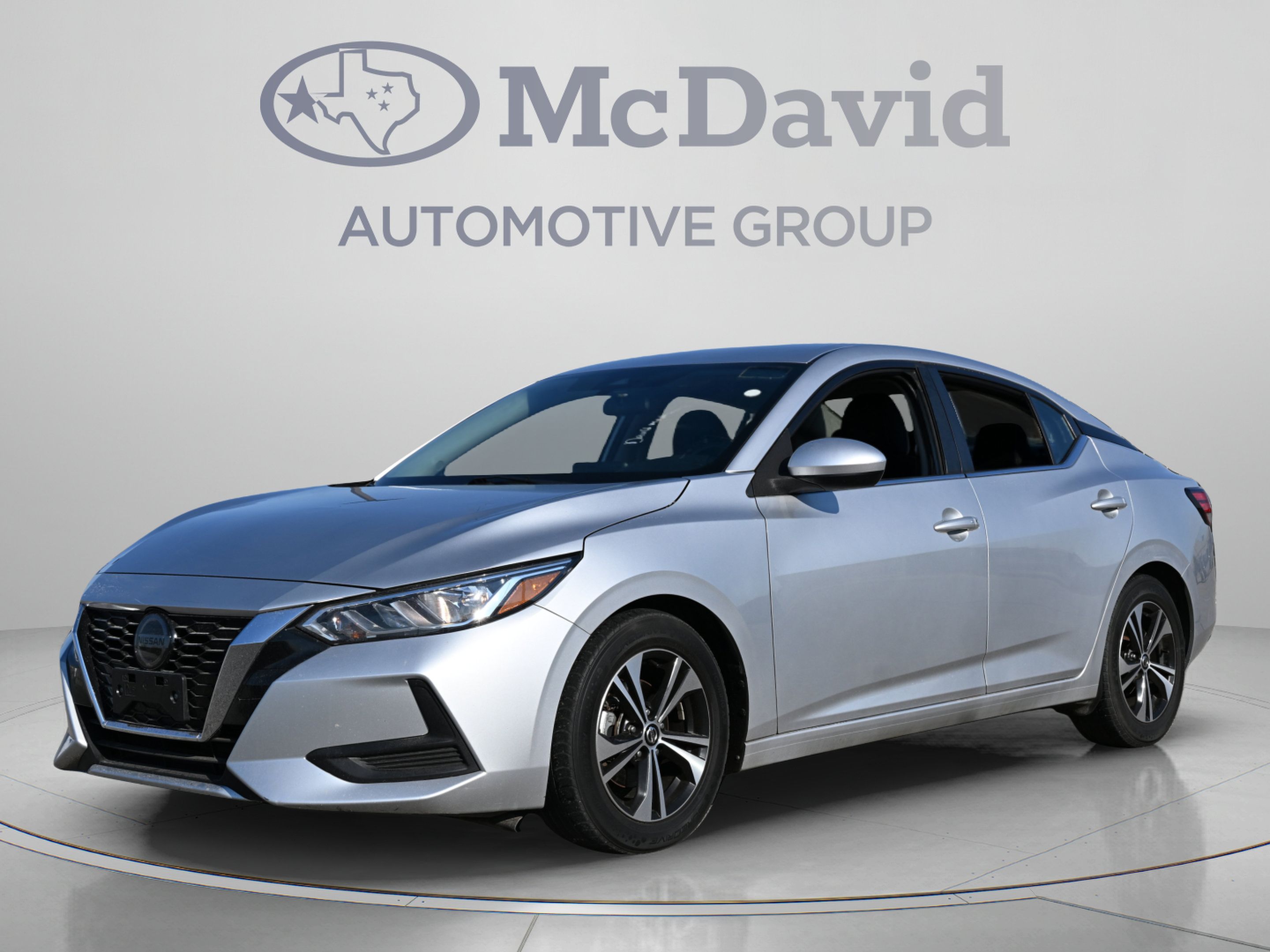 Used 2021 Nissan Sentra SV FWD image 2