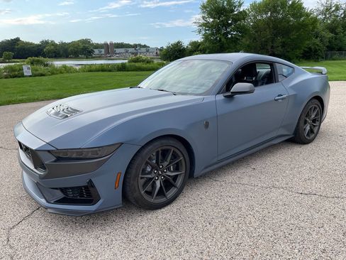 Used 2025 Ford Mustang Dark Horse RWD image 56