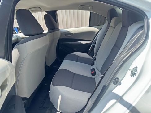 Used 2023 Toyota Corolla LE FWD image 37