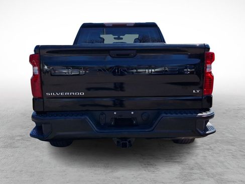 Used 2020 Chevrolet Silverado 1500 LT image 5