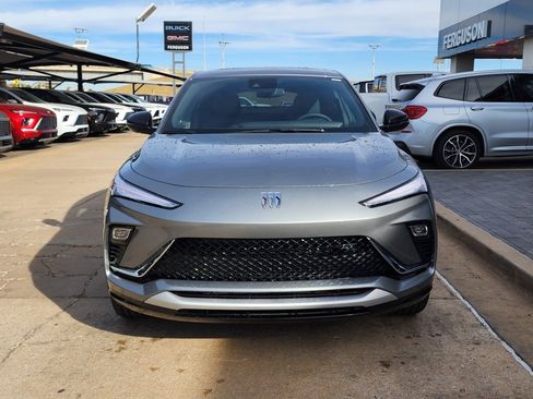 New 2026 Buick Envista Sport Touring image 9