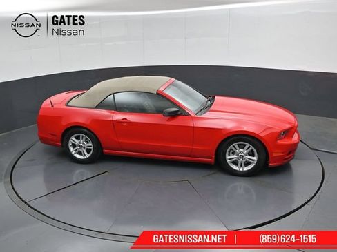 Used 2014 Ford Mustang Convertible w/ Equipment Group 102A RWD image 35