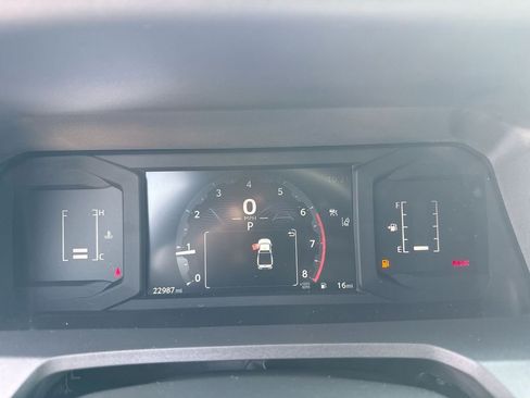 Used 2025 Toyota Tacoma SR RWD image 47