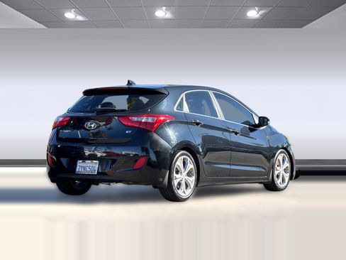 Used 2013 Hyundai Elantra GT w/ Tech Pkg image 8