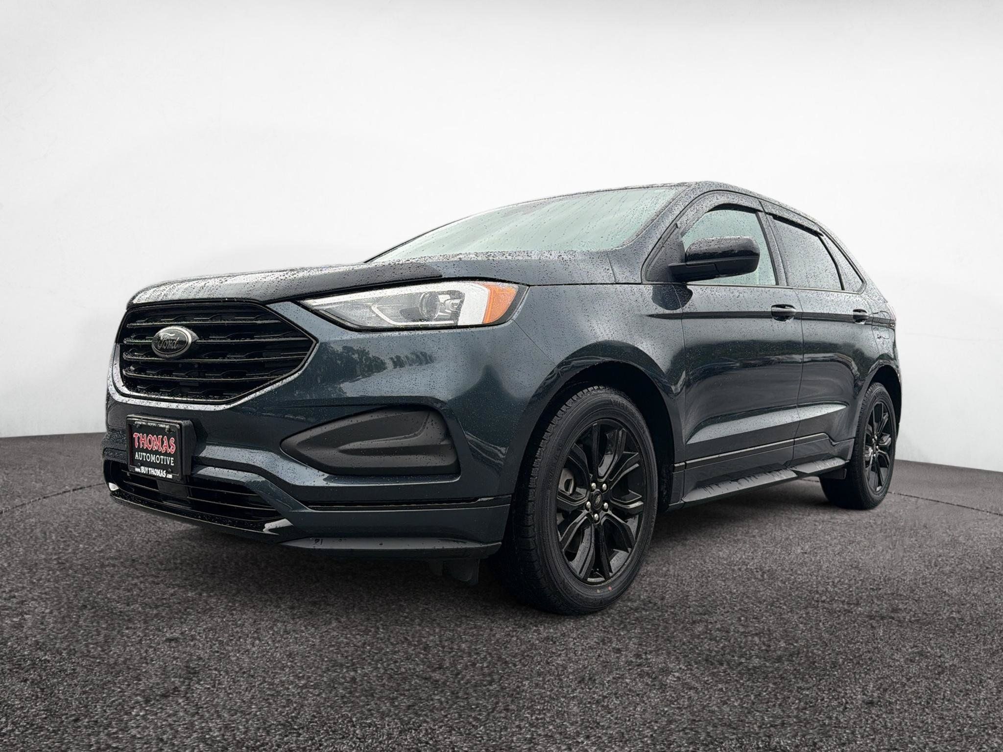 Used 2023 Ford Edge SE w/ Black Appearance Package AWD/4WD image 3