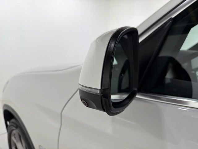 Certified 2023 BMW X3 xDrive30i w/ Premium Package w/ZPA AWD/4WD image 9