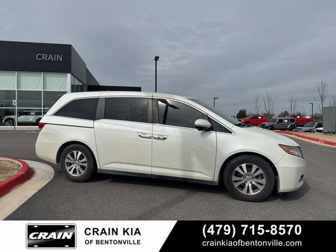 Used 2016 Honda Odyssey EX-L image 3