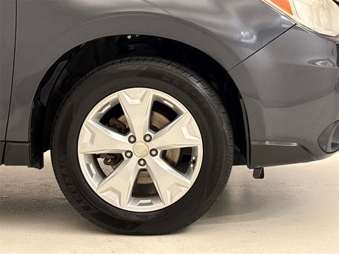 Used 2014 Subaru Forester 2.5i Touring image 7