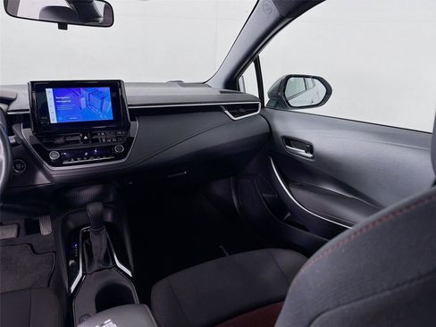 Used 2023 Toyota Corolla SE w/ Carpet Mat Package (TMS) image 21