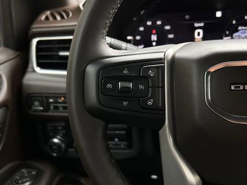 Used 2023 GMC Yukon Denali w/ Max Trailering Package AWD/4WD image 15
