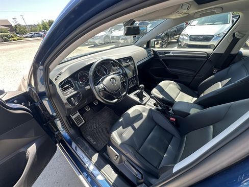 Used 2018 Volkswagen Golf Alltrack SE AWD/4WD image 4