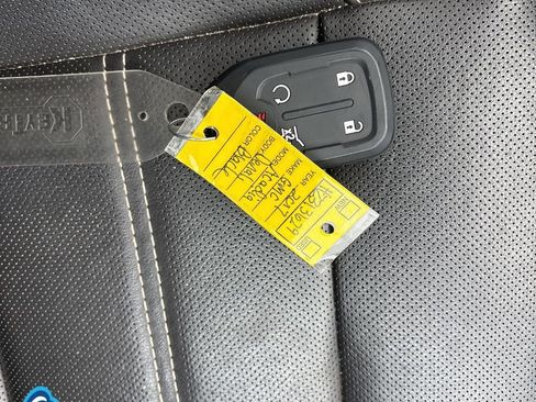 Used 2017 GMC Acadia Denali w/ Technology Package image 26