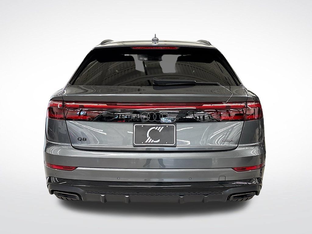 Used 2025 Audi Q8 Premium Plus AWD/4WD image 4