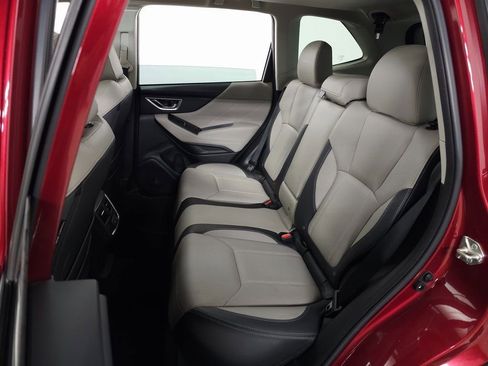 Used 2021 Subaru Forester Limited w/ Popular Package #3 image 32