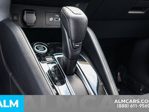 Used 2025 Nissan Versa SV w/ Trunk Package image 35