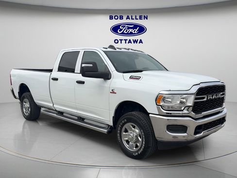 Used 2024 RAM 2500 Tradesman w/ Chrome Appearance Group image 2