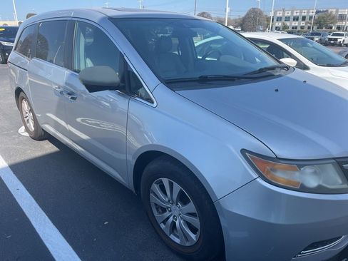 Used 2014 Honda Odyssey EX-L image 3