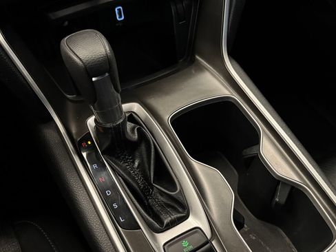 Used 2018 Honda Accord LX image 16