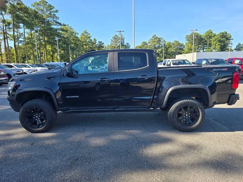 Certified 2020 Chevrolet Colorado ZR2 w/ ZR2 Midnight Special Edition AWD/4WD image 6