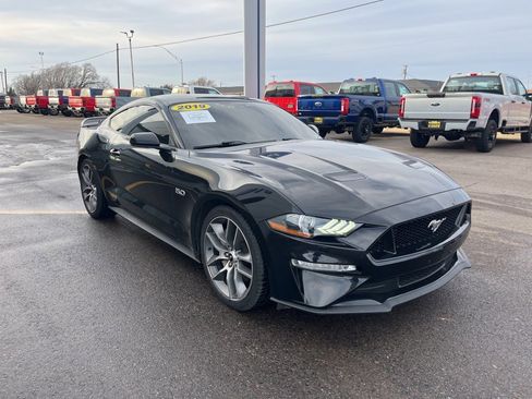 Used 2019 Ford Mustang GT image 4