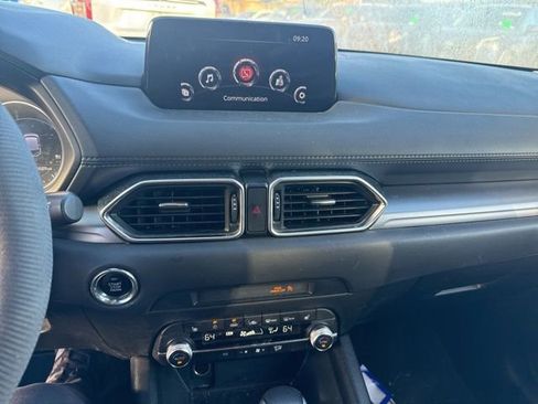 Used 2019 MAZDA CX-5 Touring image 10
