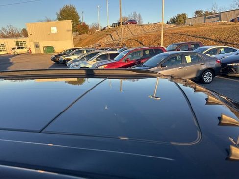 Used 2016 Ford Explorer Sport image 10