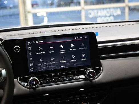 New 2026 GMC Canyon Elevation w/ Convenience Package image 17