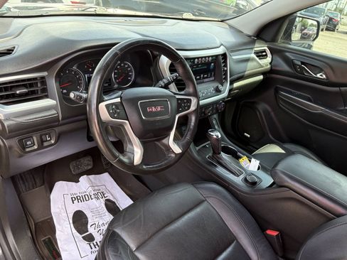 Used 2017 GMC Acadia SLT AWD/4WD image 28