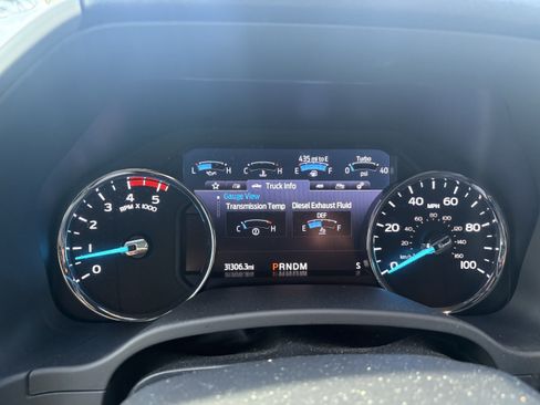 Used 2022 Ford F250 Lariat w/ Lariat Ultimate Package AWD/4WD image 10