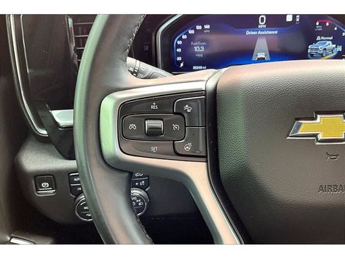 Used 2025 Chevrolet Silverado 3500 LTZ AWD/4WD image 20