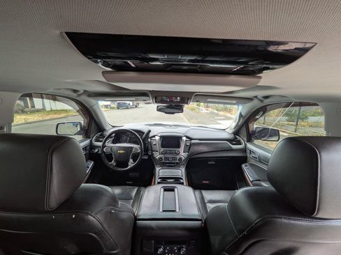 Used 2015 Chevrolet Suburban LTZ AWD/4WD image 10
