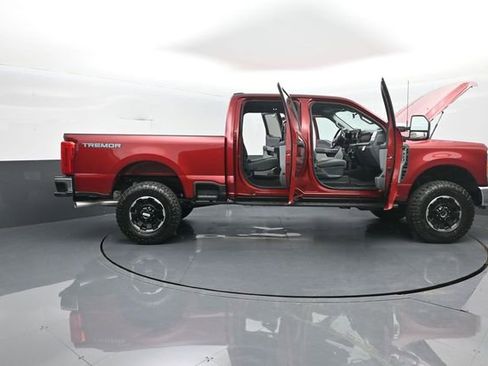 New 2026 Ford F350 XLT w/ Tremor Off-Road Package image 36