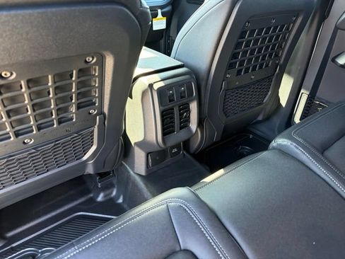 New 2026 Ford Bronco Big Bend w/ Black Diamond Package AWD/4WD image 8