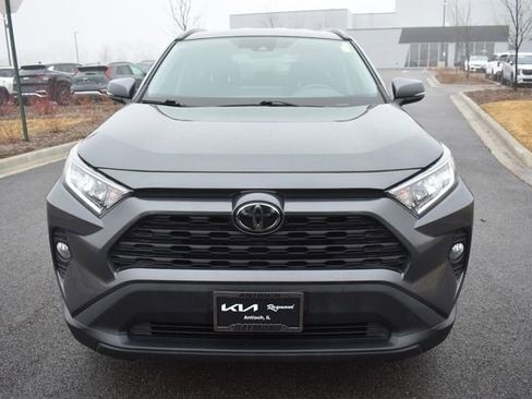 Used 2020 Toyota RAV4 XLE w/ XLE Grade Weather Package image 8