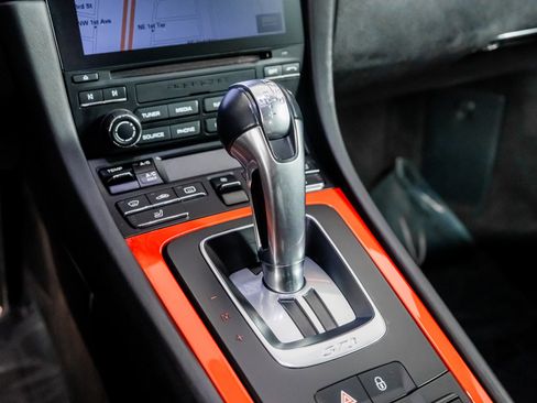 Used 2018 Porsche 911 GT3 image 35