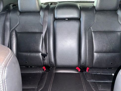 Used 2013 Ford Taurus SEL FWD image 4