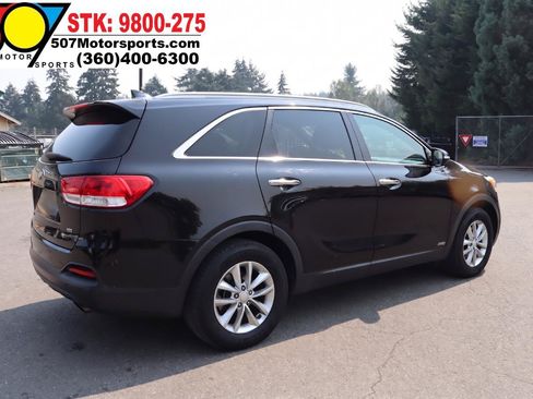 Used 2016 Kia Sorento AWD w/ LX Convenience Package image 9