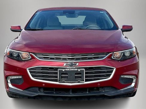 Used 2017 Chevrolet Malibu LT w/ Driver Confidence Package image 3