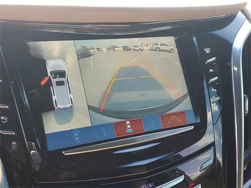 Used 2019 Cadillac Escalade ESV Platinum image 16