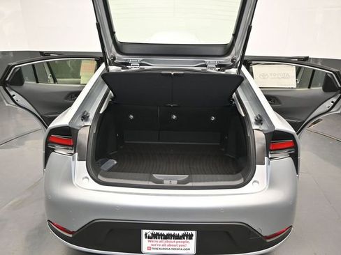 New 2026 Toyota Prius LE image 12