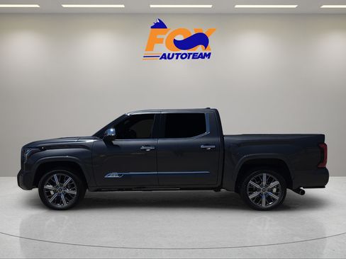 Used 2023 Toyota Tundra Capstone AWD/4WD image 2