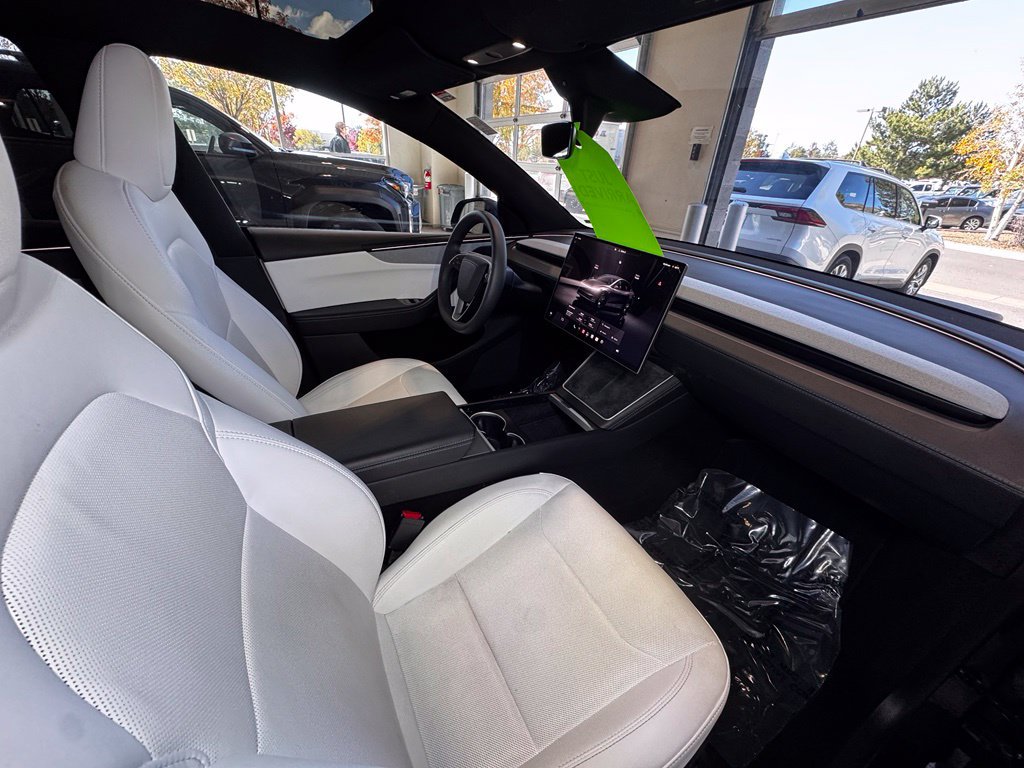 Used 2026 Tesla Model Y Long Range AWD/4WD image 28