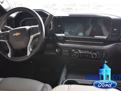 Used 2024 Chevrolet Silverado 2500 LT w/ All Star Edition AWD/4WD image 19