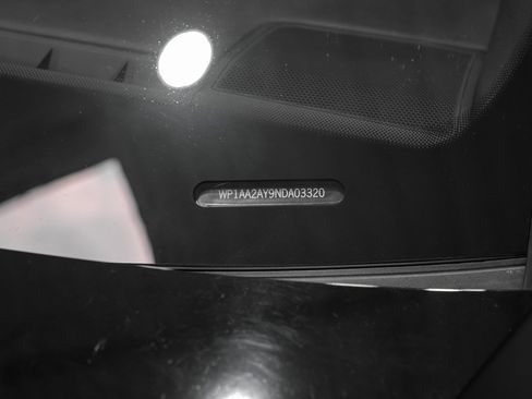 Used 2022 Porsche Cayenne image 52