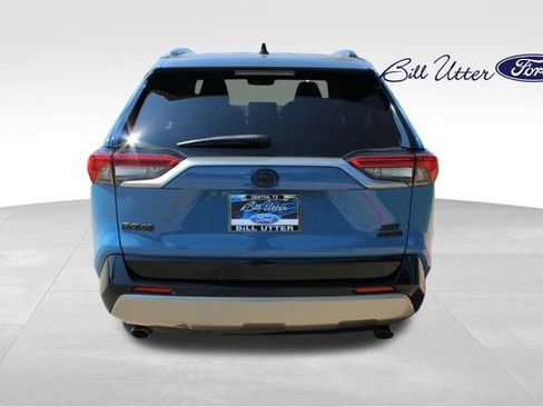 Used 2022 Toyota RAV4 XSE image 6