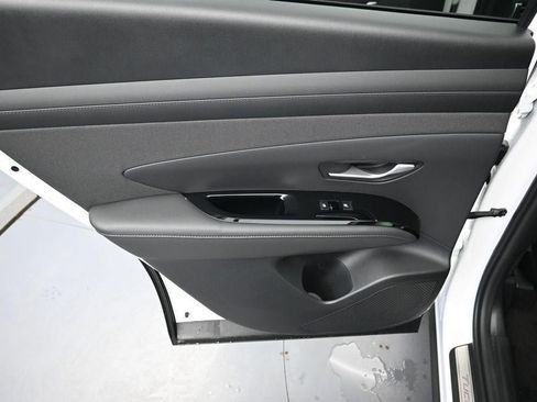 New 2026 Hyundai Tucson Limited AWD/4WD image 32