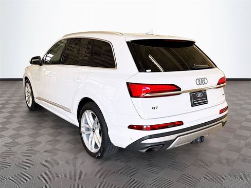 Used 2025 Audi Q7 3.0T Premium Plus AWD/4WD image 5