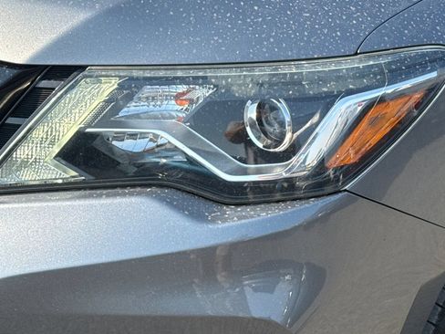 Used 2018 Nissan Pathfinder SL w/ Midnight Edition Package AWD/4WD image 54
